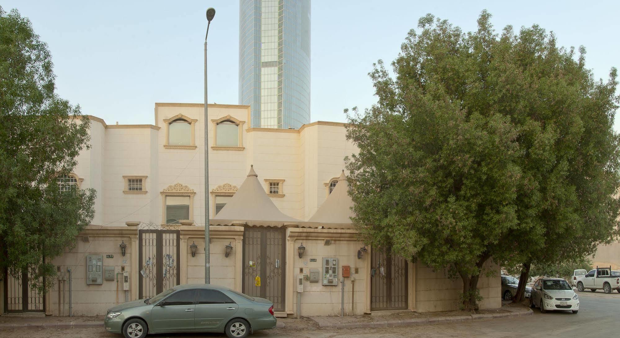 Al Farhan Hotel Suites Al Aqiq Rijad Zewnętrze zdjęcie
