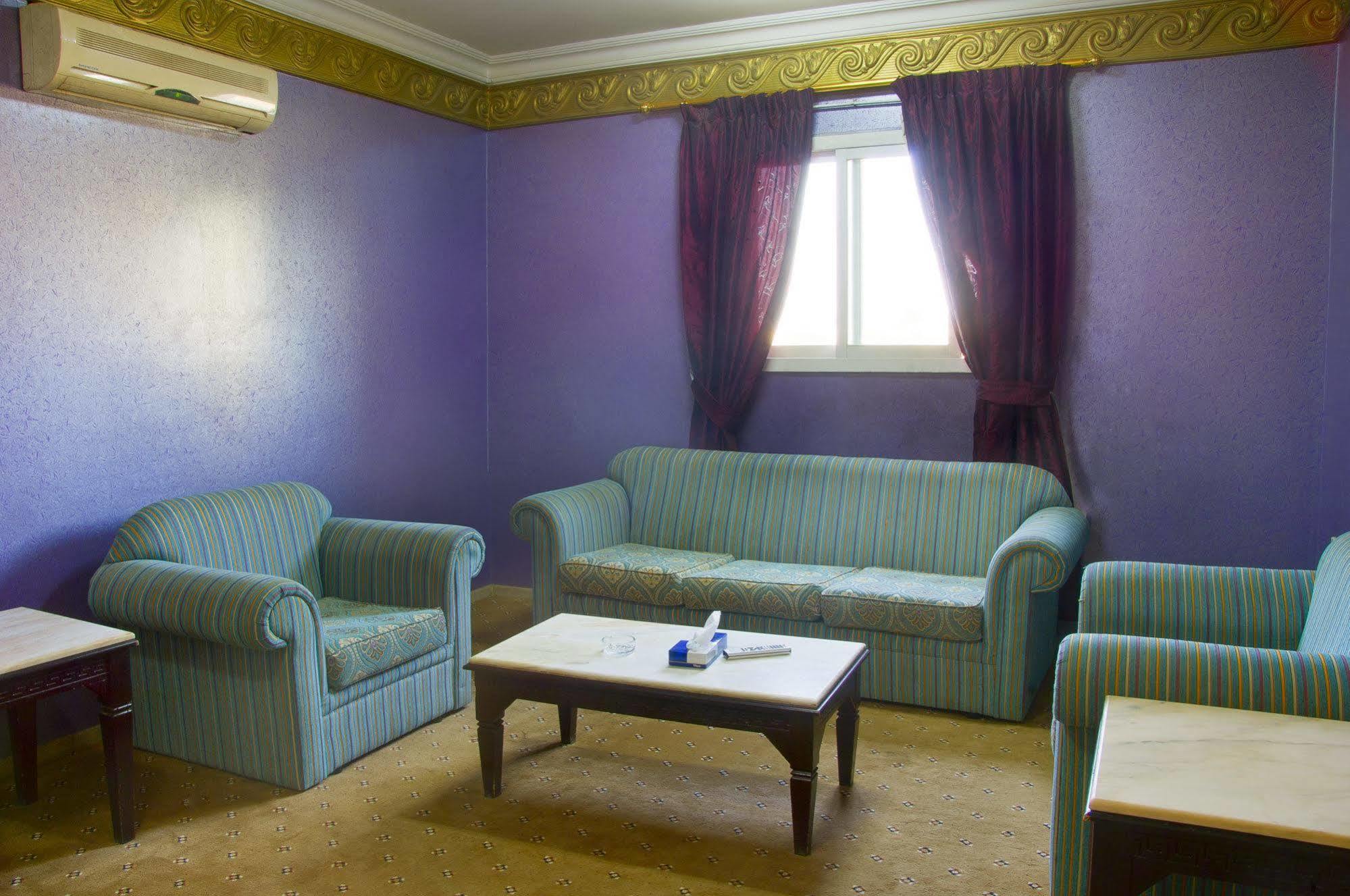 Al Farhan Hotel Suites Al Aqiq Rijad Zewnętrze zdjęcie