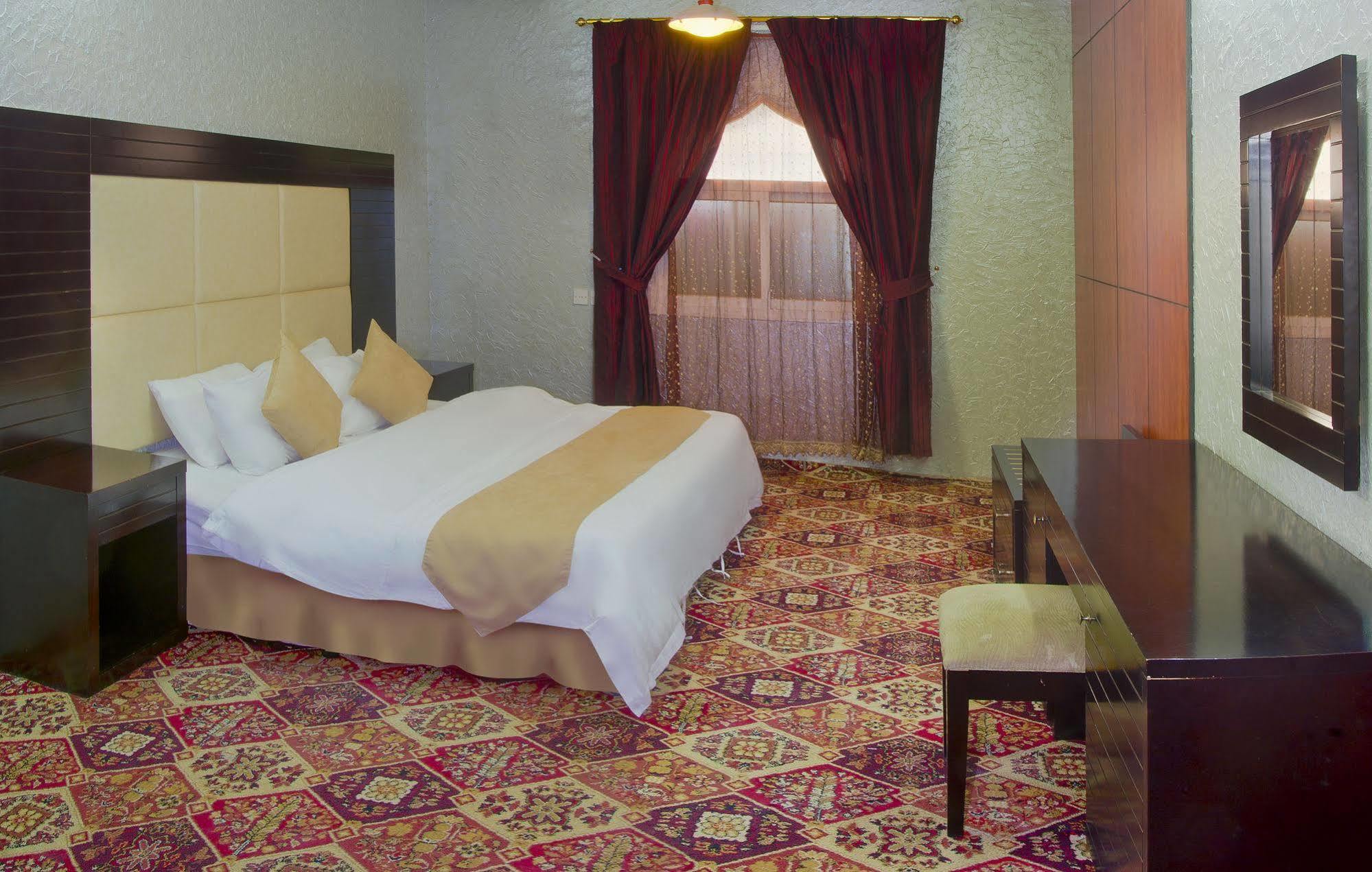 Al Farhan Hotel Suites Al Aqiq Rijad Zewnętrze zdjęcie