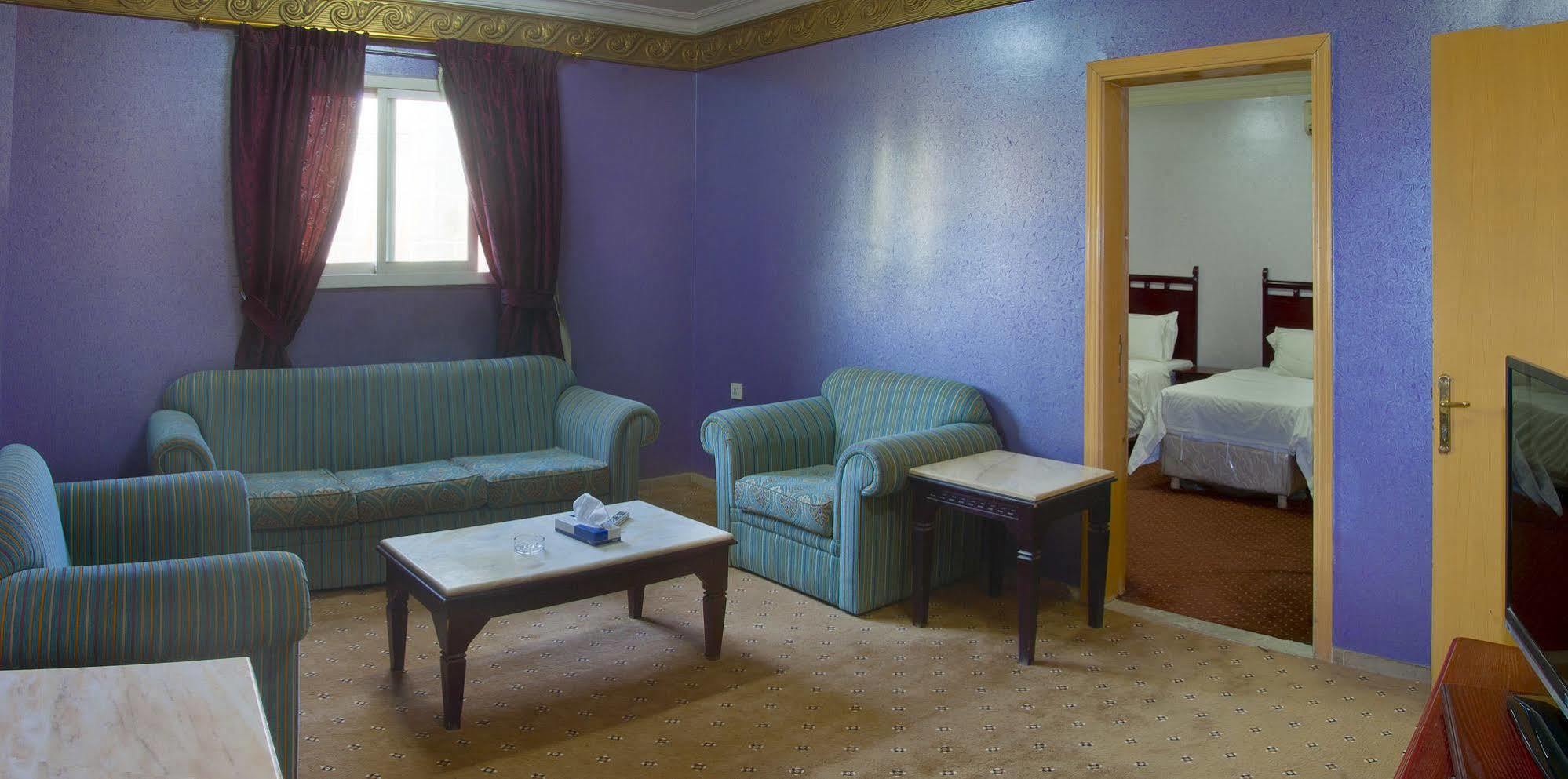 Al Farhan Hotel Suites Al Aqiq Rijad Zewnętrze zdjęcie