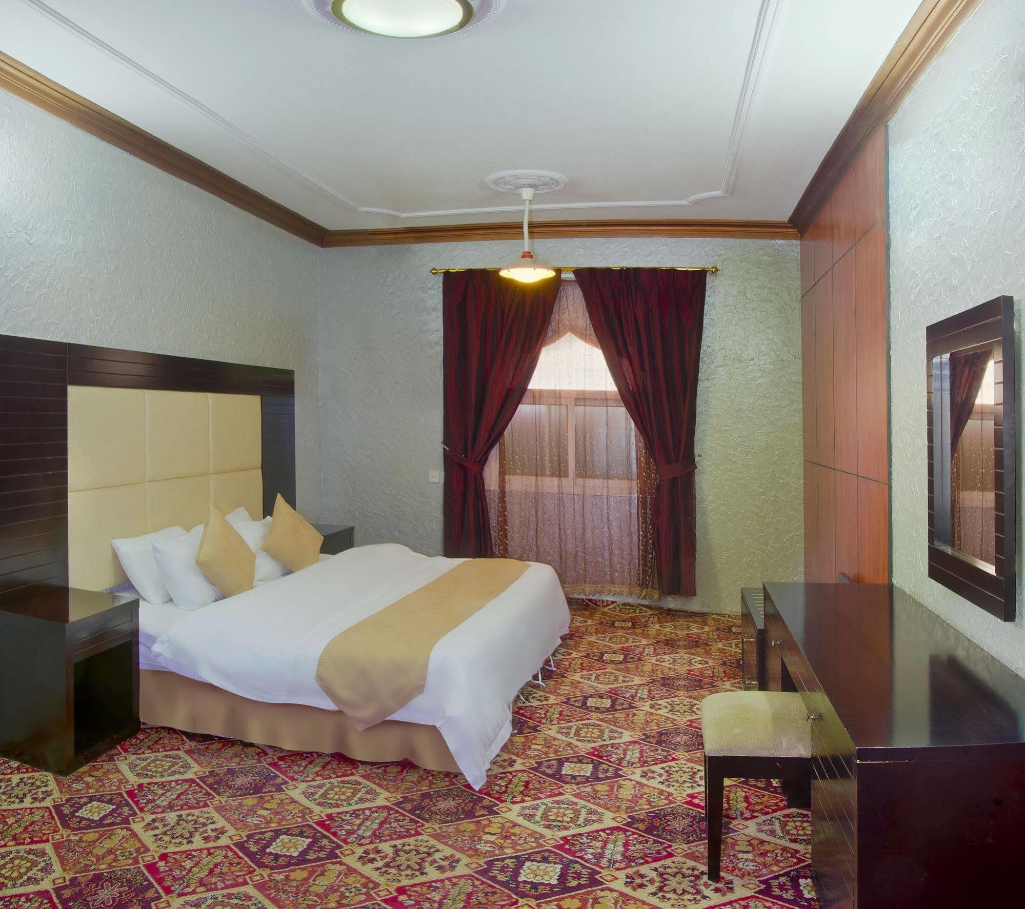 Al Farhan Hotel Suites Al Aqiq Rijad Zewnętrze zdjęcie