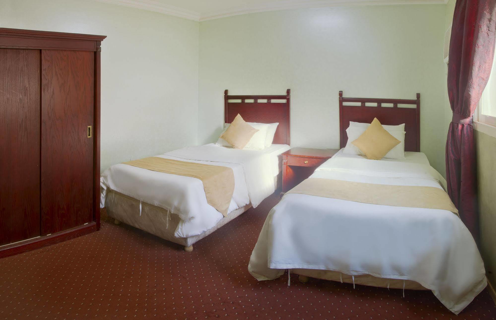 Al Farhan Hotel Suites Al Aqiq Rijad Zewnętrze zdjęcie